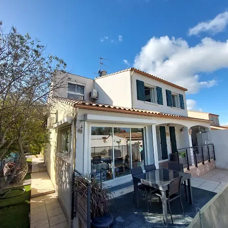 Belle Piscine 3chbres,proche Centre Villa *